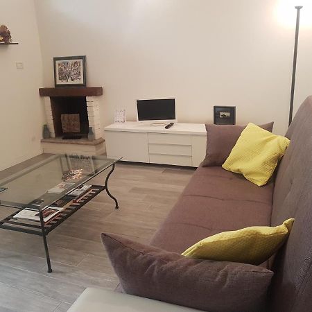 La Casa Degli Artisti Apartment Como Luaran gambar