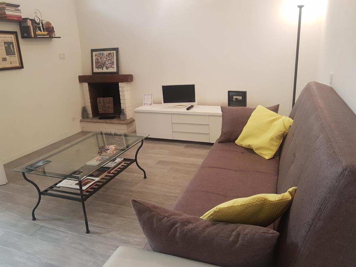 La Casa Degli Artisti Apartment Como Luaran gambar