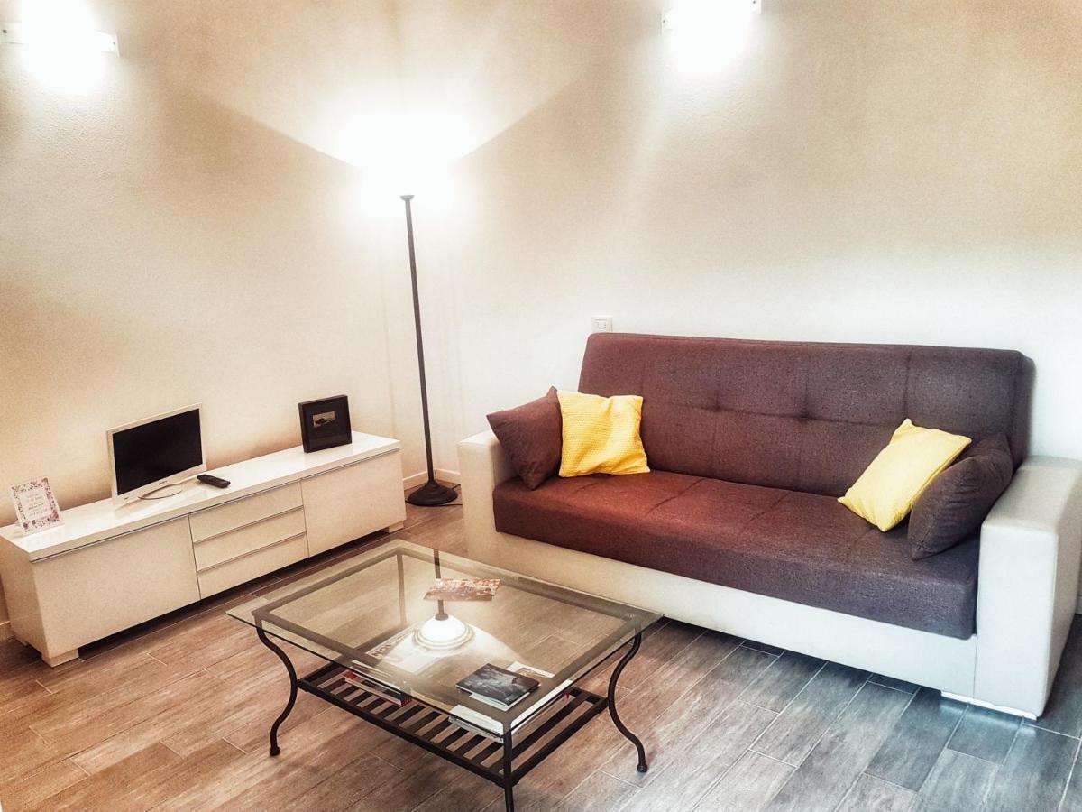 La Casa Degli Artisti Apartment Como Luaran gambar